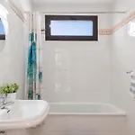 Casa Lunnett Villa *