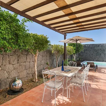 Casa Lunnett Playa Blanca