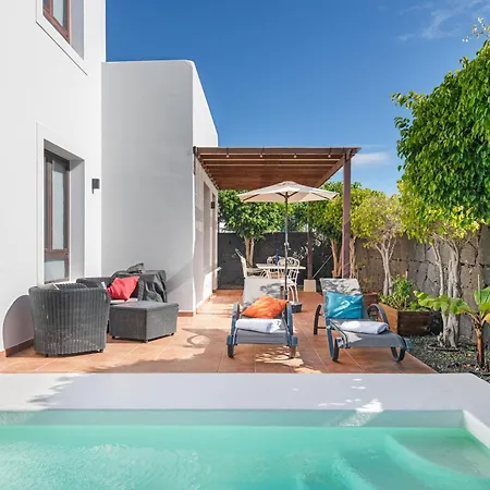 Casa Lunnett וילה פלאיה בלנקה