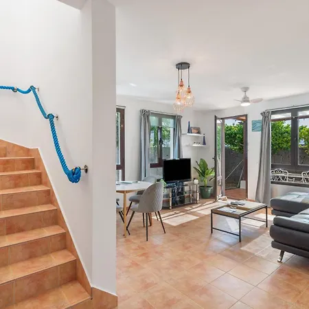 Casa Lunnett וילה *